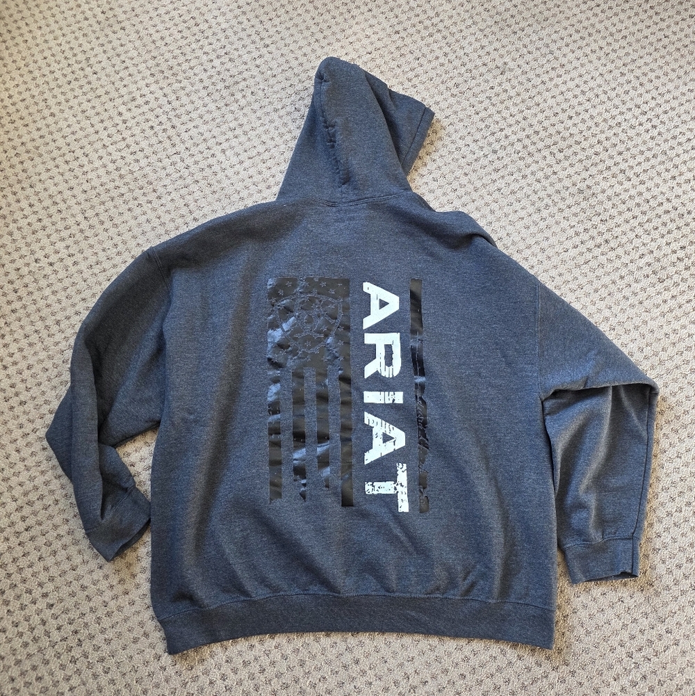 Ariat sweatshirt